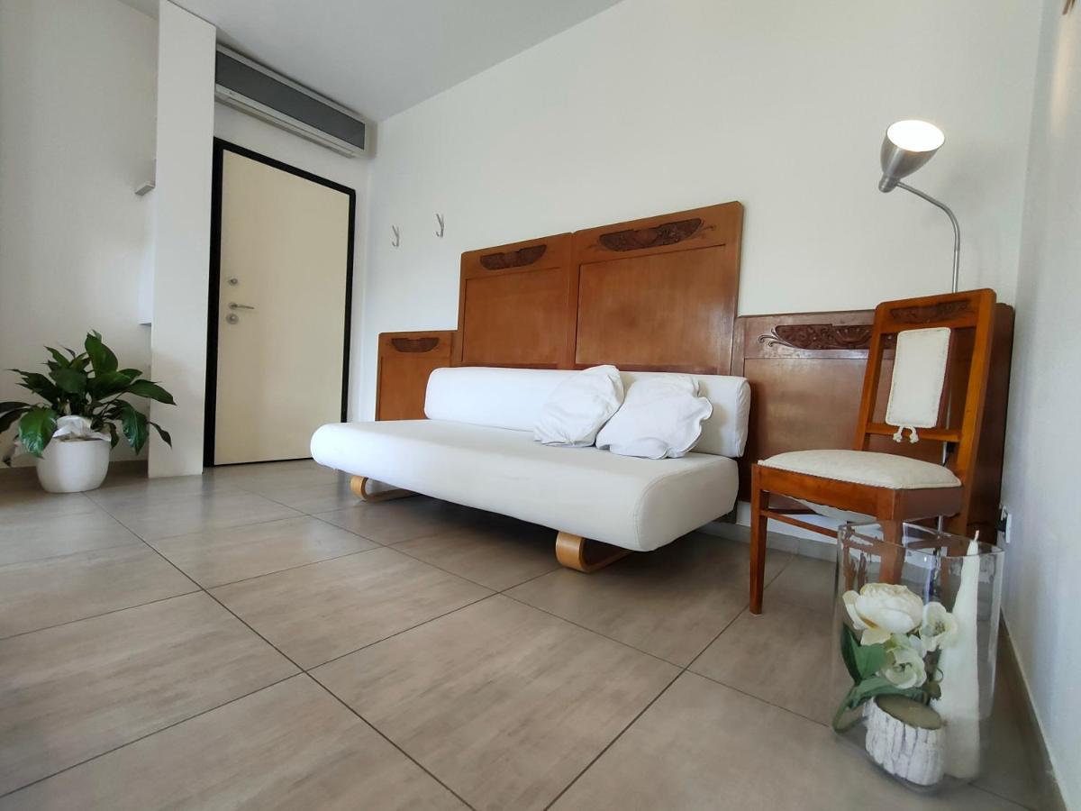 ,,,A Casa Di Martina Apartment เมสเตร ภายนอก รูปภาพ